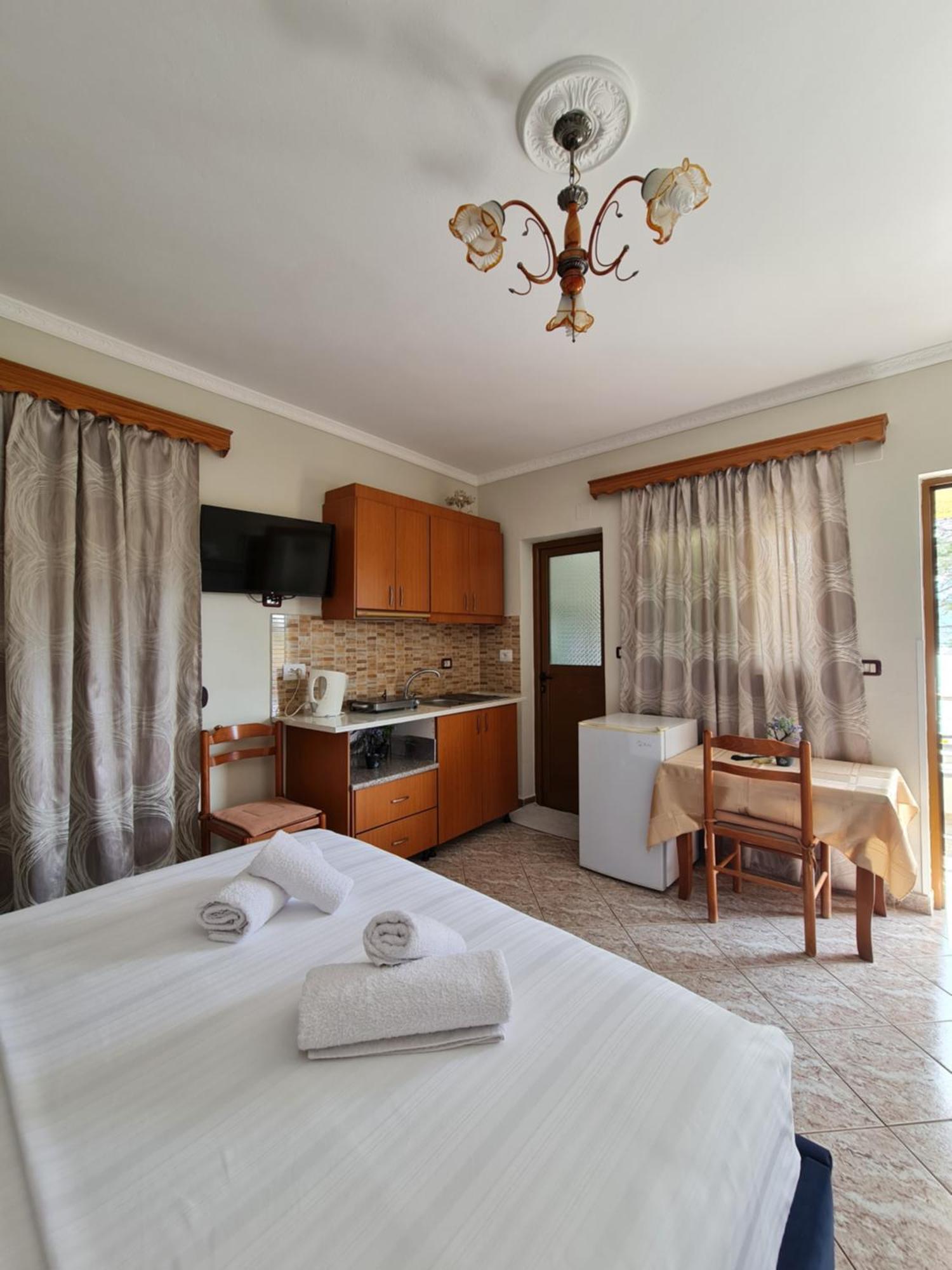 Villa Gezimi Ksamil Zimmer foto